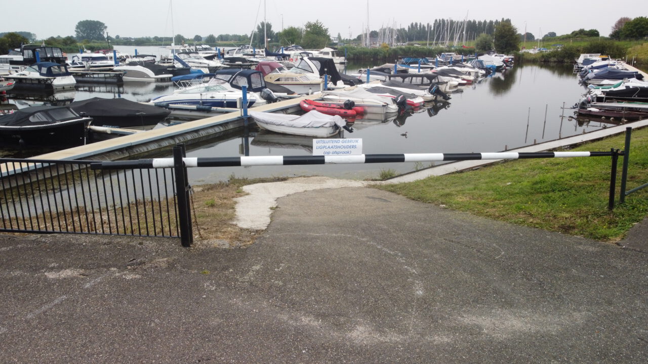 Faciliteiten - Watersportcentrum Jan de Groot
